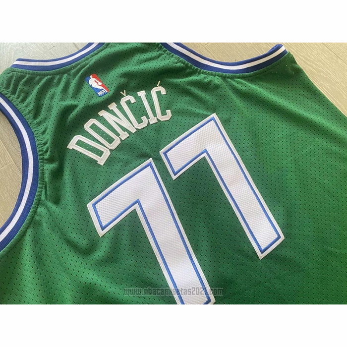 Camiseta Dallas Mavericks Luka Doncic #77 Mitchell & Ness 2018-19 Verde